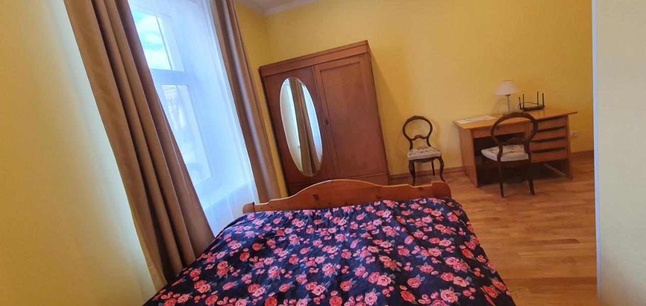 Hot Riga Ernestines Iela 7-1 Enjoy The Feel Of Home And History! Ngoại thất bức ảnh